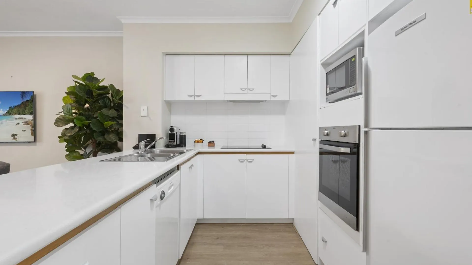Diamond Beach Resort, Upgraded 76 Gold Coast Apartamento