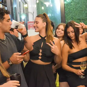 Hostel Tequila Sunrise, Χρυσή Ακτή