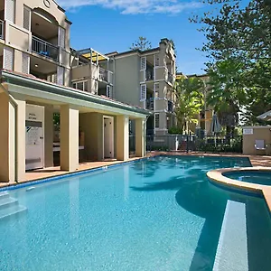 Beaches On Wave Street Gold Coast
