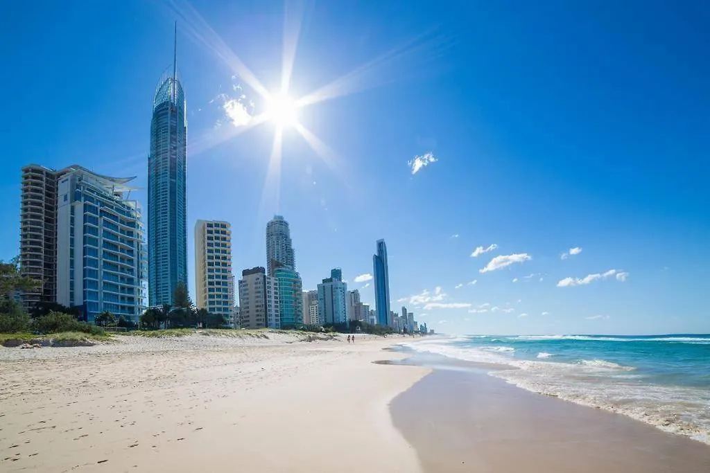 Diamond Beach Resort, Upgraded 76 Gold Coast Apartment