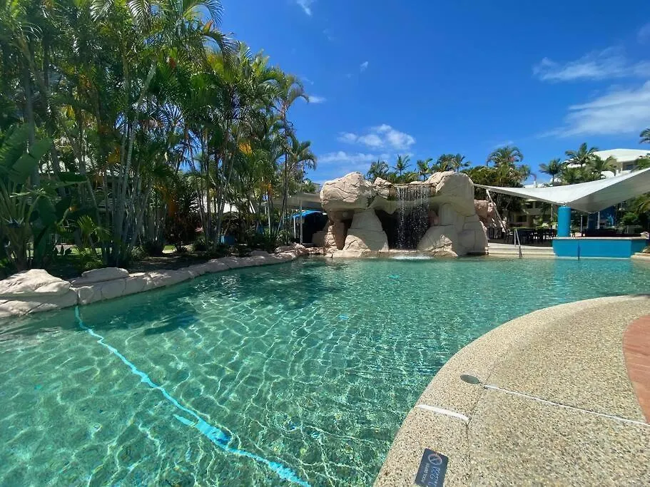 Diamond Beach Resort, Upgraded 76 Gold Coast Apartment